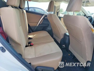 Zdjęcie 11 z 13 samochodu: 2015 TOYOTA RAV4 XLE VIN:JTMRFREV7FD114318 - miniatura
