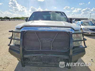 Piąte zdjęcie samochodu w środku: 2016 FORD F250 SUPER DUTY VIN:1FT7W2BT1GEC56595 - miniatura