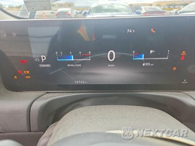 Zdjęcie 9 z 12 samochodu: 2026 NISSAN SENTRA SR VIN:3N1AB9DV5TY270590 - miniatura