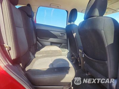 Zdjęcie 11 z 14 samochodu: 2017 MITSUBISHI OUTLANDER SE VIN:JA4AD3A39HZ023149 - miniatura
