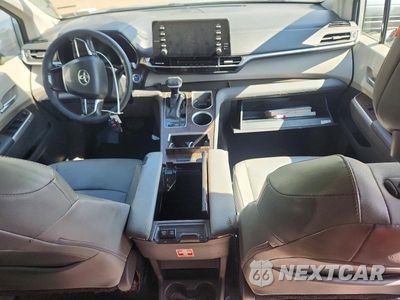 Zdjęcie 8 z 14 samochodu: 2021 TOYOTA SIENNA XLE VIN:5TDYSKFC5MS037137 - miniatura