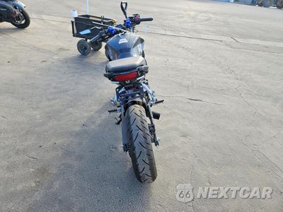 Czwarte zdjęcie samochodu z boku: 2026 HONDA CBF300 NA VIN:MLHNC5559T5600230 - miniatura
