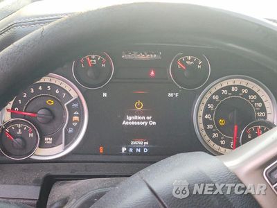 Zdjęcie 9 z 13 samochodu: 2018 RAM 1500 LARAMIE VIN:1C6RR6NT4JS174024 - miniatura