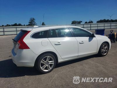 Trzecie zdjęcie samochodu z tyłu: 2015 VOLVO V60 PREMIER VIN:YV140MEK4F1261051 - miniatura