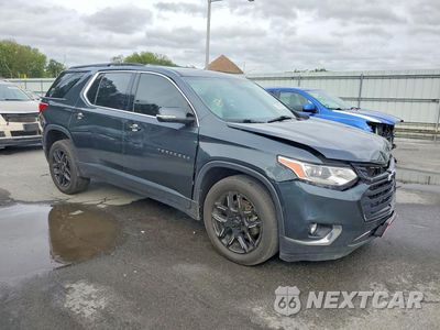 Czwarte zdjęcie samochodu z boku: 2020 CHEVROLET TRAVERSE LT VIN:1GNERHKW9LJ297853 - miniatura