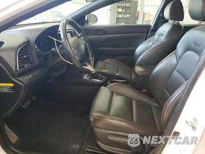 Zdjęcie 7 z 12 samochodu: 2018 HYUNDAI ELANTRA SPORT VIN:KMHD04LBXJU678430 - miniatura