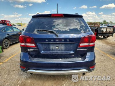 Zdjęcie 6 z 13 samochodu: 2017 DODGE JOURNEY CROSSROAD VIN:3C4PDDGG6HT513877 - miniatura