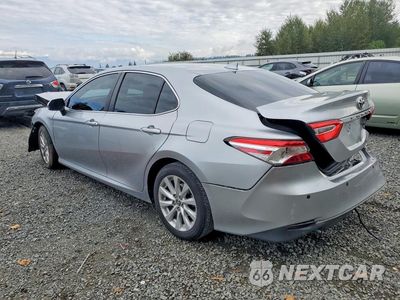 Drugie zdjęcie samochodu z przodu: 2019 TOYOTA CAMRY LE VIN:4T1B11HK4KU821188 - miniatura
