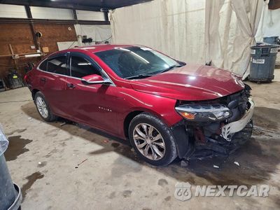 Czwarte zdjęcie samochodu z boku: 2018 CHEVROLET MALIBU LT VIN:1G1ZD5ST1JF139349 - miniatura