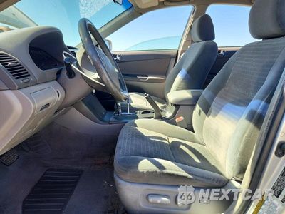 Zdjęcie 7 z 12 samochodu: 2006 TOYOTA CAMRY LE VIN:4T1BE30K86U647868 - miniatura