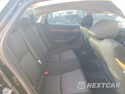 Zdjęcie 10 z 12 samochodu: 2019 HONDA ACCORD LX VIN:1HGCV1F19KA071412 - miniatura