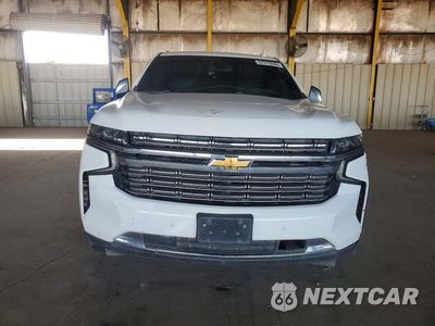 Piąte zdjęcie samochodu w środku: 2022 CHEVROLET TAHOE K1500 PREMIER VIN:1GNSKSKD7NR155041 - miniatura