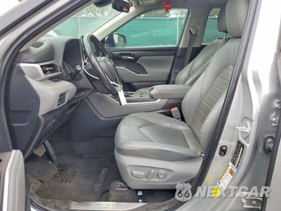 Zdjęcie 7 z 12 samochodu: 2023 TOYOTA HIGHLANDER XLE VIN:5TDKDRAH2PS522917 - miniatura