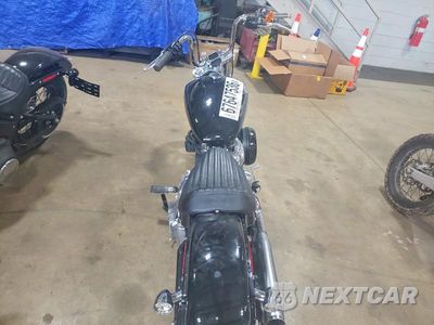 Zdjęcie 6 z 8 samochodu: 2024 HARLEY-DAVIDSON FXST VIN:1HD1BVJ16RB041140 - miniatura