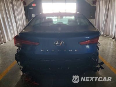 Zdjęcie 6 z 13 samochodu: 2019 HYUNDAI ELANTRA SEL VIN:5NPD84LF8KH434710 - miniatura