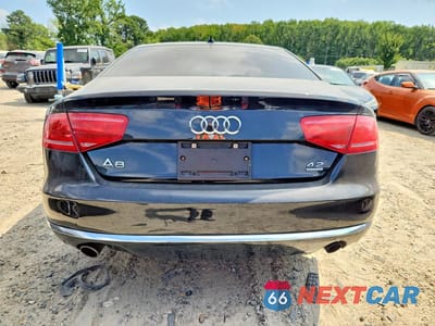 Zdjęcie 6 z 12 samochodu: 2012 AUDI A8 QUATTRO VIN:WAUAVAFD2CN017134 - miniatura