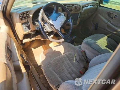 Zdjęcie 8 z 12 samochodu: 2002 CHEVROLET S TRUCK S10 VIN:1GCCS145728161422 - miniatura