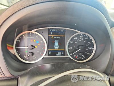 Zdjęcie 9 z 12 samochodu: 2019 NISSAN SENTRA SV VIN:3N1AB7AP1KY426553 - miniatura