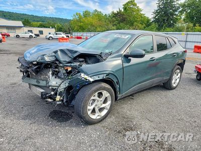 2025 CHEVROLET TRAX LS KL77LFEP3SC050890 - główne zdjęcie licytacji z USA - miniatura