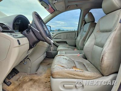 Zdjęcie 7 z 13 samochodu: 2005 HONDA ODYSSEY EXL VIN:5FNRL38625B416021 - miniatura