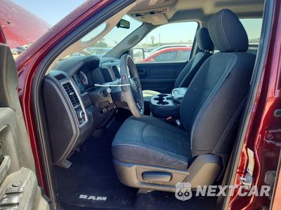 Zdjęcie 7 z 12 samochodu: 2021 RAM 1500 CLASSIC TRADESMAN VIN:3C6RR6KTXMG711902 - miniatura