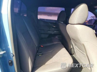 Zdjęcie 10 z 12 samochodu: 2019 TOYOTA TACOMA SR V6 VIN:3TMCZ5AN7KM202313 - miniatura