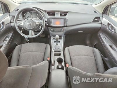 Zdjęcie 8 z 12 samochodu: 2019 NISSAN SENTRA S VIN:3N1AB7AP6KY220872 - miniatura