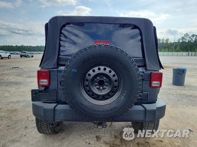 Zdjęcie 6 z 13 samochodu: 2018 JEEP WRANGLER UNLIMITED SPORT VIN:1C4BJWDG2JL812867 - miniatura