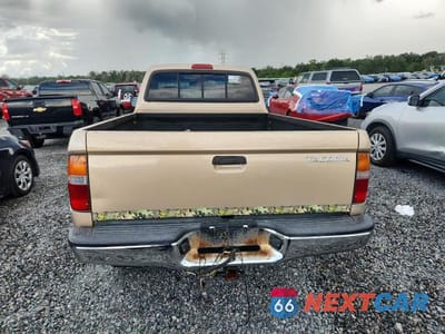 Zdjęcie 6 z 13 samochodu: 2000 TOYOTA TACOMA V6 VIN:4TAWN72N1YZ581072 - miniatura