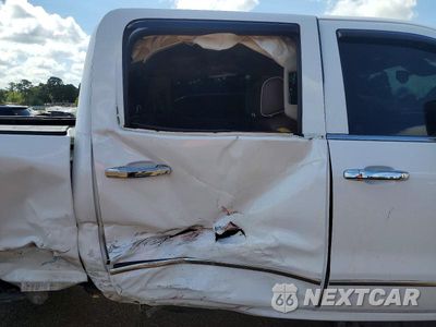 Zdjęcie 10 z 12 samochodu: 2018 CHEVROLET SILVERADO K2500 HIGH COUNTRY VIN:1GC1KXEYXJF249636 - miniatura