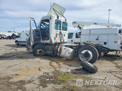 Drugie zdjęcie samochodu z przodu: 2023 FREIGHTLINER CASCADIA 116 SEMI TRUCK VIN:3AKBHSDV7PDNU2161 - miniatura