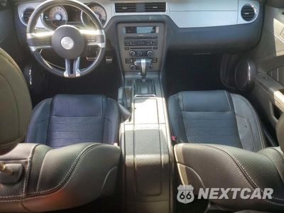 Zdjęcie 8 z 12 samochodu: 2012 FORD MUSTANG VIN:1ZVBP8EM0C5279999 - miniatura