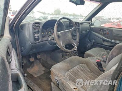 Zdjęcie 8 z 12 samochodu: 1998 CHEVROLET S TRUCK S10 VIN:1GCCS144XWK197833 - miniatura