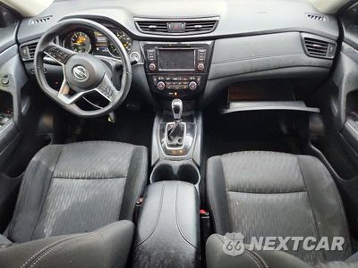 Zdjęcie 8 z 14 samochodu: 2018 NISSAN ROGUE SV VIN:KNMAT2MV4JP614183 - miniatura