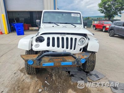 Piąte zdjęcie samochodu w środku: 2015 JEEP WRANGLER UNLIMITED SAHARA VIN:1C4HJWEG1FL555975 - miniatura