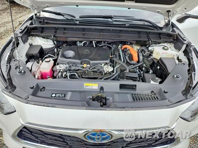 Zdjęcie 12 z 14 samochodu: 2023 TOYOTA HIGHLANDER HYBRID LIMITED VIN:5TDXBRCH9PS119896 - miniatura