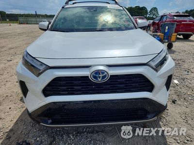 Piąte zdjęcie samochodu w środku: 2023 TOYOTA RAV4 SE VIN:JTM16RFV1PD103862 - miniatura