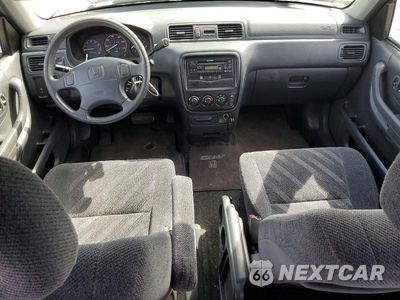 Zdjęcie 8 z 13 samochodu: 2000 HONDA CR-V EX VIN:JHLRD1864YS002198 - miniatura