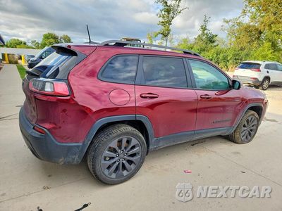 Trzecie zdjęcie samochodu z tyłu: 2021 JEEP CHEROKEE LATITUDE LUX VIN:1C4PJMMX2MD117507 - miniatura