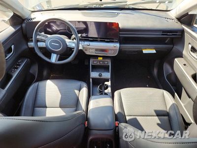 Zdjęcie 8 z 13 samochodu: 2026 HYUNDAI KONA SEL PREMIUM VIN:KM8HDCA31TU345970 - miniatura