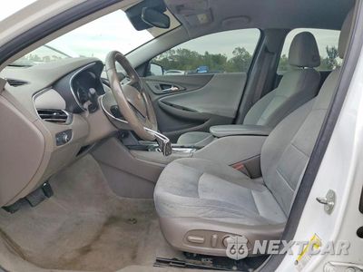 Zdjęcie 7 z 12 samochodu: 2018 CHEVROLET MALIBU LT VIN:1G1ZD5ST0JF212985 - miniatura