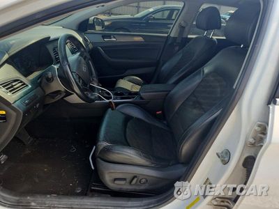 Zdjęcie 7 z 12 samochodu: 2017 HYUNDAI SONATA SPORT VIN:5NPE34AF4HH507697 - miniatura