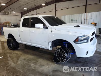 Czwarte zdjęcie samochodu z boku: 2017 RAM 1500 SPORT VIN:1C6RR7HT6HS758906 - miniatura