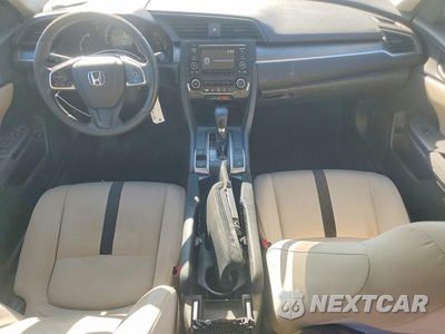 Zdjęcie 8 z 12 samochodu: 2018 HONDA CIVIC LX VIN:2HGFC2F50JH574483 - miniatura