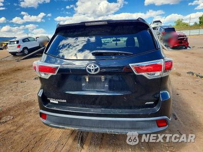 Zdjęcie 6 z 12 samochodu: 2016 TOYOTA HIGHLANDER LE VIN:5TDBKRFH1GS240220 - miniatura