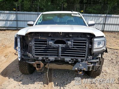 Piąte zdjęcie samochodu w środku: 2017 GMC SIERRA K1500 VIN:1GTV2LEC3HZ113291 - miniatura