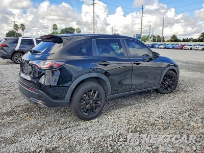 Trzecie zdjęcie samochodu z tyłu: 2024 HONDA HR-V SPORT VIN:3CZRZ1H50RM739585 - miniatura