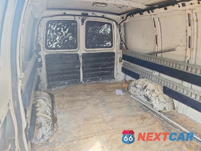 Zdjęcie 10 z 13 samochodu: 2014 CHEVROLET EXPRESS 1500 CARGO DELIVERY VAN VIN:1GCSGAFX4E1109268 - miniatura