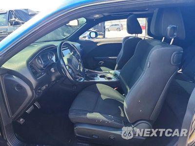 Zdjęcie 7 z 12 samochodu: 2015 DODGE CHALLENGER SXT VIN:2C3CDZAT8FH910860 - miniatura