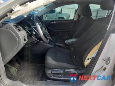 Zdjęcie 7 z 12 samochodu: 2016 VOLKSWAGEN JETTA S VIN:3VW267AJ8GM327421 - miniatura